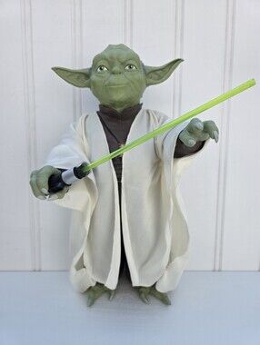 Yoda Action Figure Star Wars The Force Awakens Light Saber 18"